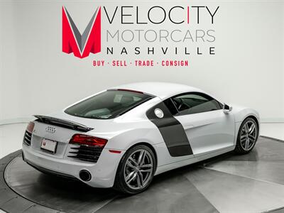 2014 Audi R8 4.2 quattro   - Photo 14 - Nashville, TN 37217