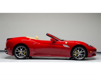 2013 Ferrari California   - Photo 30 - Nashville, TN 37217
