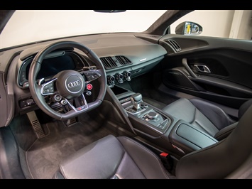 2017 Audi R8 5.2 quattro V10 Plus   - Photo 52 - Nashville, TN 37217