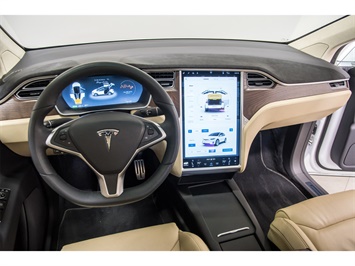 2016 Tesla Model X P90D Signature Edition   - Photo 10 - Nashville, TN 37217