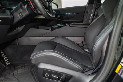 2025 BMW M5 - Photo 38 - Nashville, TN 37217