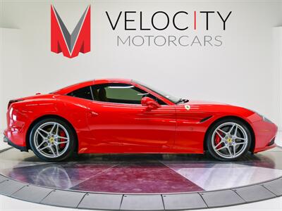 2017 Ferrari California T   - Photo 5 - Nashville, TN 37217