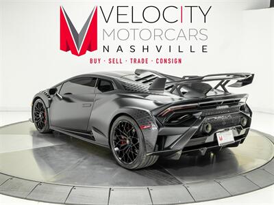 2022 Lamborghini Huracan STO   - Photo 8 - Nashville, TN 37217