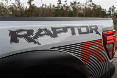 2025 Ford F-150 Raptor R   - Photo 23 - Nashville, TN 37217