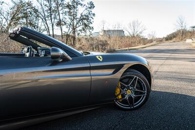 2017 Ferrari California T   - Photo 120 - Nashville, TN 37217
