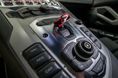 2012 Lamborghini Aventador LP 700-4   - Photo 77 - Nashville, TN 37217