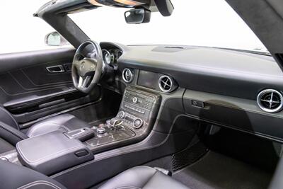 2012 Mercedes-Benz SLS AMG   - Photo 50 - Nashville, TN 37217