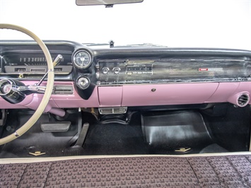 1960 Cadillac DeVille   - Photo 31 - Nashville, TN 37217