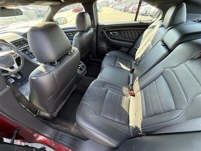 2015 Ford Taurus SHO   - Photo 9 - Cahokia, IL 62206