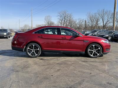 2015 Ford Taurus SHO   - Photo 6 - Cahokia, IL 62206