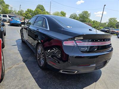 2016 Lincoln MKZ Hybrid   - Photo 4 - Belleville, IL 62223