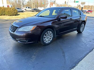 2013 Chrysler 200 LX   - Photo 3 - Fairview Heights, IL 62208