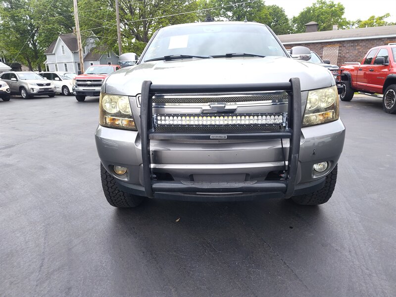 2007 Chevrolet Avalanche LS 1500 - Photo 6 - Freeburg, IL 62243