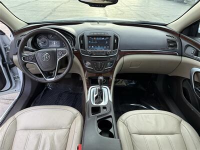2016 Buick Regal Premium II   - Photo 11 - Cahokia, IL 62206