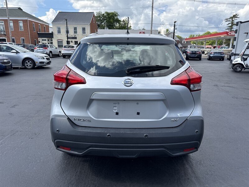 2020 Nissan Kicks SV - Photo 5 - Millstadt, IL 62260