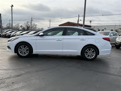 2017 Hyundai SONATA Eco   - Photo 2 - Cahokia, IL 62206