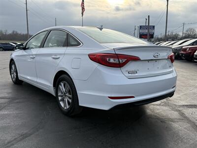 2017 Hyundai SONATA Eco   - Photo 3 - Cahokia, IL 62206