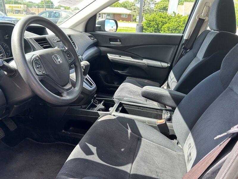 2014 Honda CR-V LX - Photo 8 - Fairview Heights, IL 62208