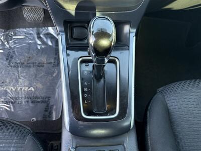 2017 Nissan Sentra SR   - Photo 14 - Cahokia, IL 62206