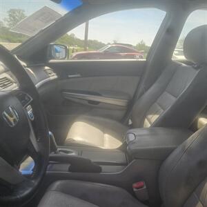 2008 Honda Accord EX-L - Photo 8 - Belleville, IL 62223