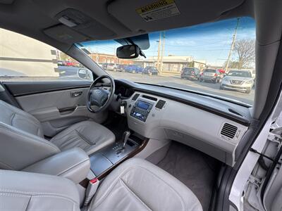 2011 Hyundai Azera Limited   - Photo 11 - Millstadt, IL 62260