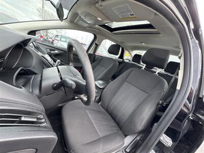 2018 Ford Focus SEL   - Photo 13 - Millstadt, IL 62260