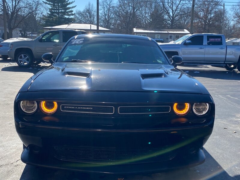 2016 Dodge Challenger SXT