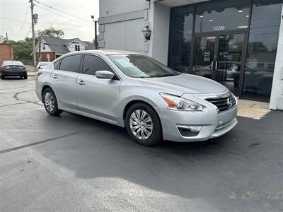 2015 Nissan Altima 2.5   - Photo 2 - Fairview Heights, IL 62208
