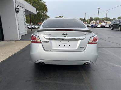 2015 Nissan Altima 2.5   - Photo 7 - Fairview Heights, IL 62208