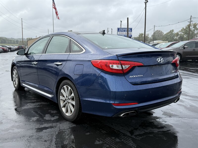 2016 Hyundai SONATA Sport - Photo 7 - Cahokia, IL 62206