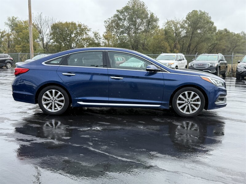 2016 Hyundai SONATA Sport - Photo 4 - Cahokia, IL 62206