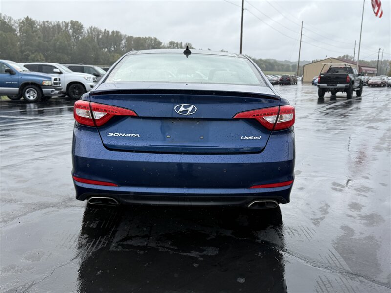 2016 Hyundai SONATA Sport - Photo 6 - Cahokia, IL 62206