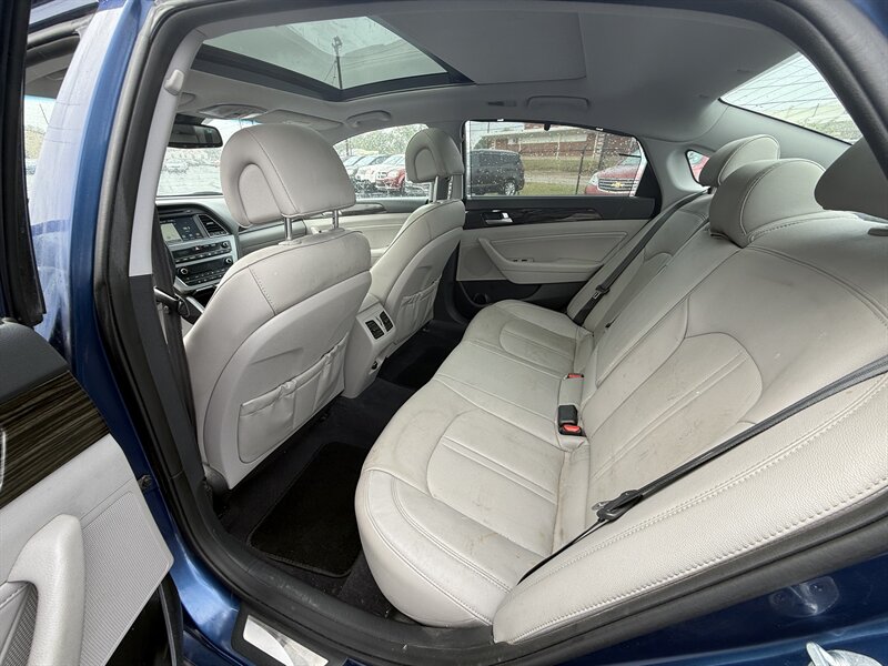 2016 Hyundai SONATA Sport - Photo 11 - Cahokia, IL 62206