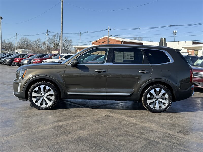 2020 Kia Telluride S - Photo 2 - Cahokia, IL 62206