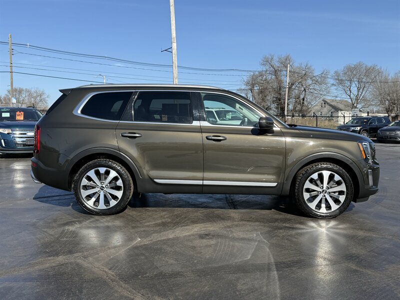 2020 Kia Telluride S - Photo 5 - Cahokia, IL 62206