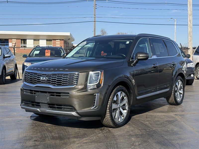 2020 Kia Telluride S   - Photo 1 - Cahokia, IL 62206