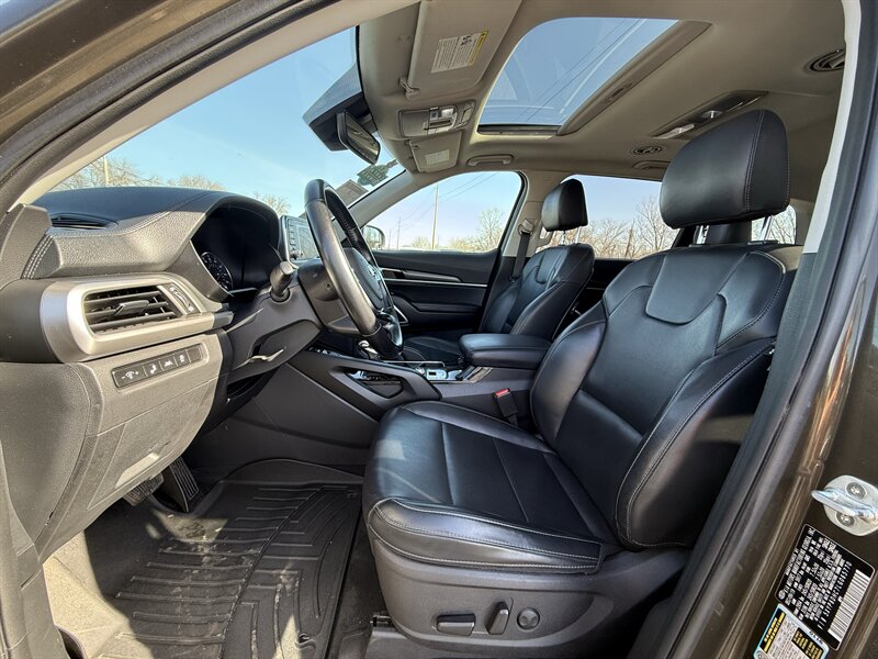 2020 Kia Telluride S - Photo 10 - Cahokia, IL 62206