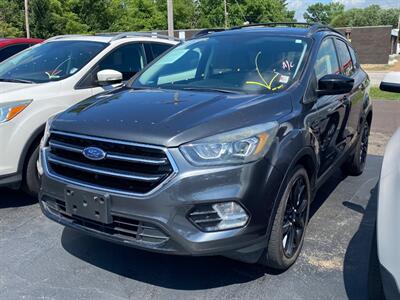2017 Ford Escape SE   - Photo 2 - Belleville, IL 62226