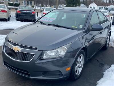 2013 Chevrolet Cruze 1LT Auto   - Photo 2 - Belleville, IL 62226