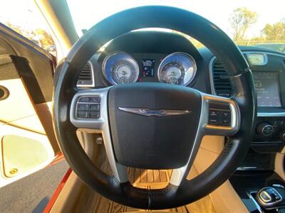 2013 Chrysler 300 Series   - Photo 12 - Cahokia, IL 62206