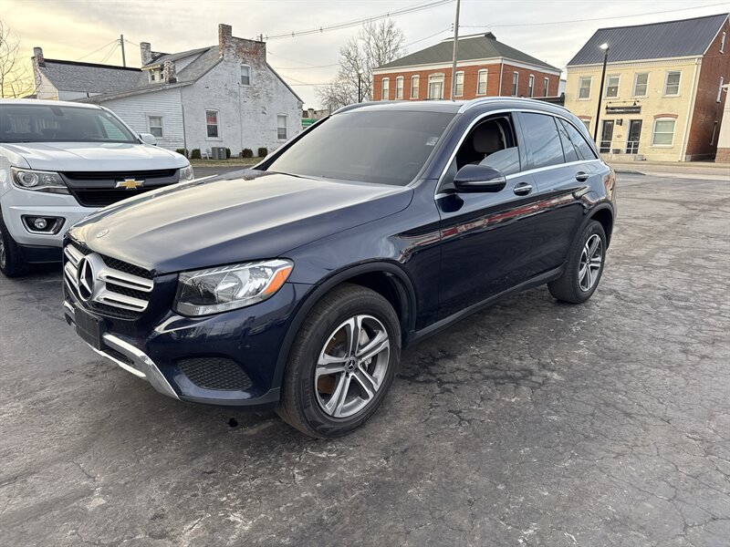 2019 Mercedes-Benz GLC 300 4MATIC   - Photo 1 - Millstadt, IL 62260