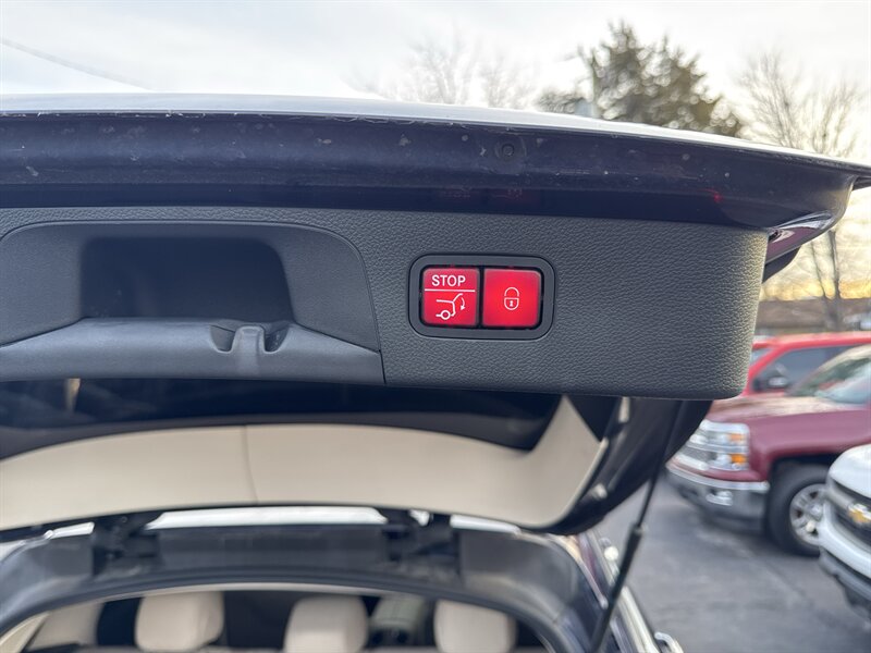 2019 Mercedes-Benz GLC 300 4MATIC - Photo 22 - Millstadt, IL 62260