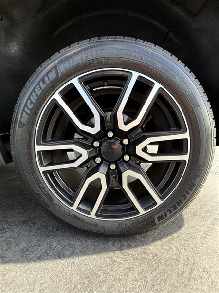 2015 GMC Yukon Denali - Photo 22 - Cahokia, IL 62206