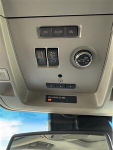 2015 GMC Yukon Denali - Photo 18 - Cahokia, IL 62206