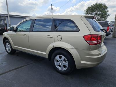 2010 Dodge Journey SE   - Photo 5 - Belleville, IL 62223