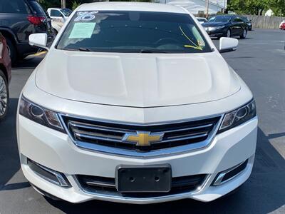 2016 Chevrolet Impala LT   - Photo 2 - Belleville, IL 62226