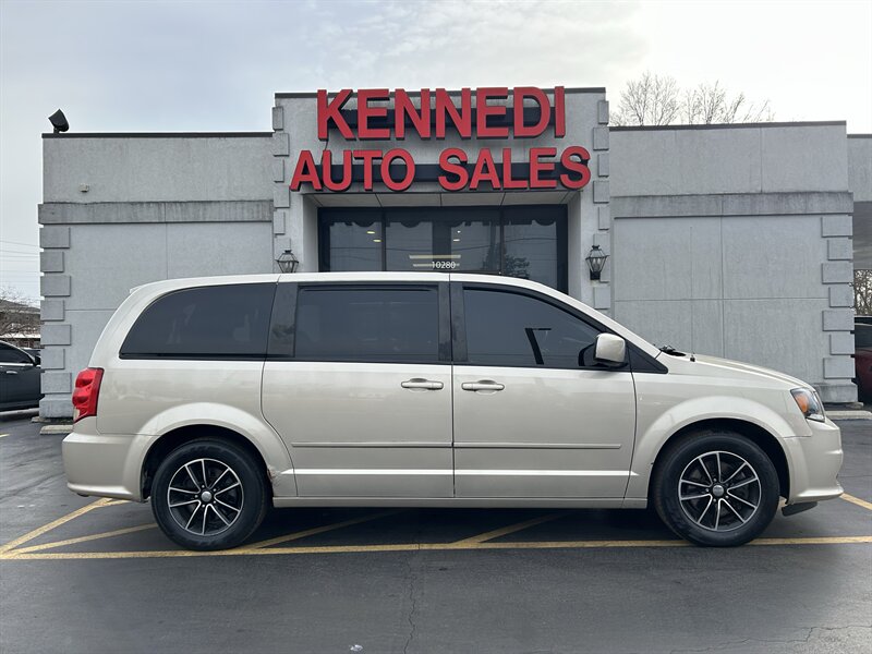 2015 Dodge Grand Caravan R/T  