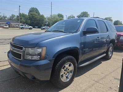 2010 Chevrolet Tahoe LT   - Photo 2 - Belleville, IL 62223