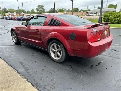 2006 Ford Mustang V6 Standard   - Photo 5 - Fairview Heights, IL 62208