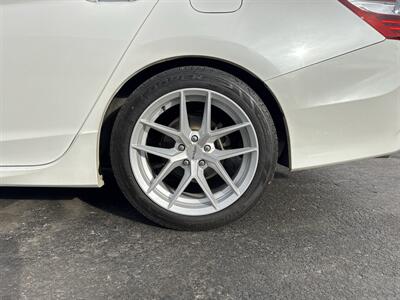 2016 Honda Accord Touring - Photo 24 - Millstadt, IL 62260